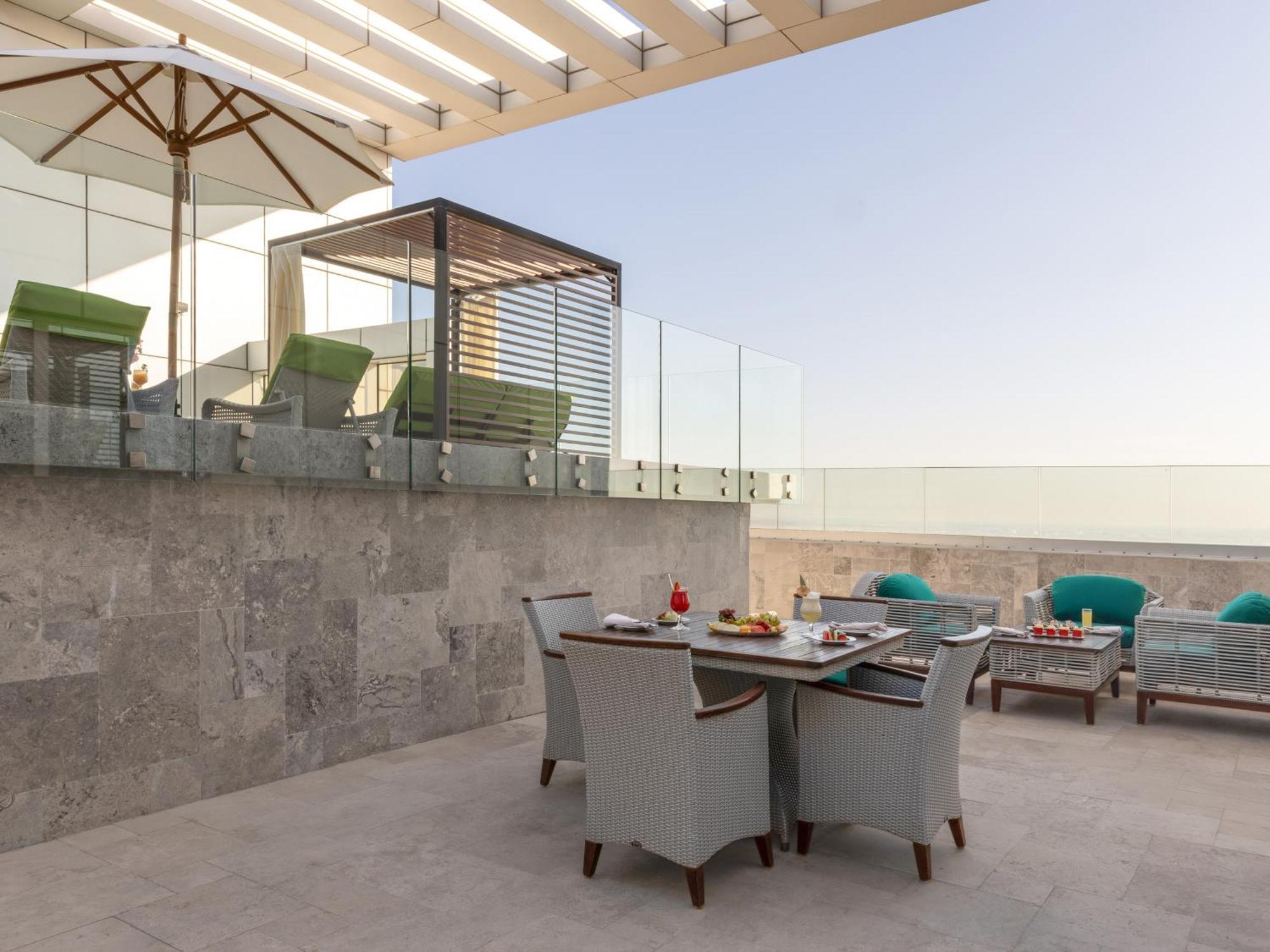 Hotel Swiss-belsuites Admiral Juffair 4*
